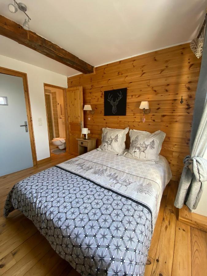 De La Foret Hotel